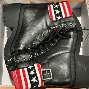 Cape Robbin Combat‎ Boots Size 6